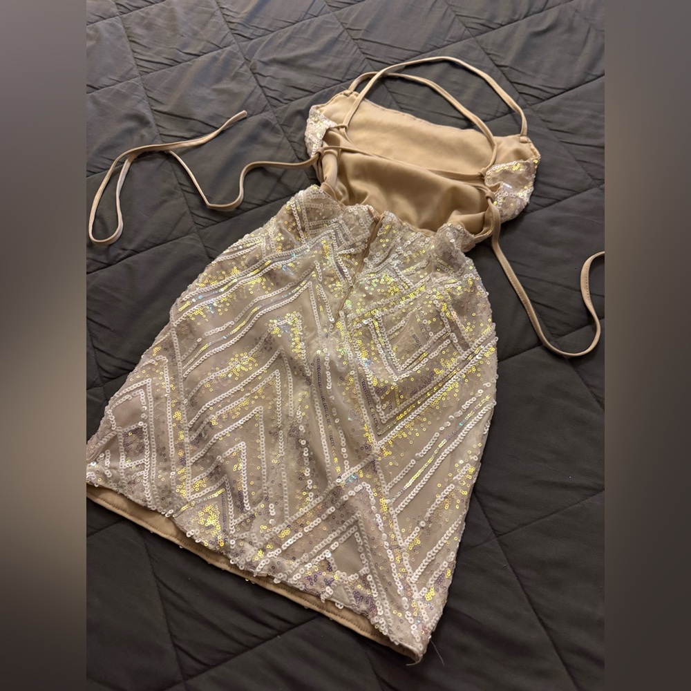 Sequin Tie Up Dress with Geometric Pattern - Picture 10 of 14